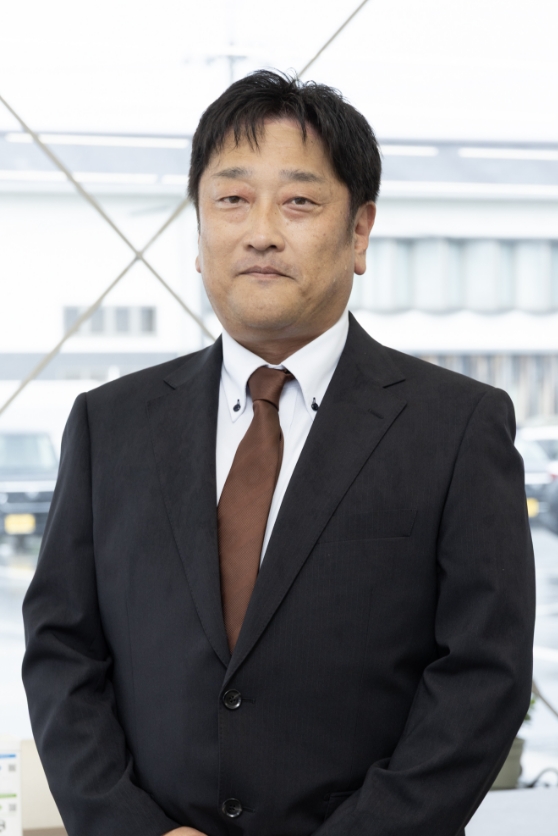 安藤