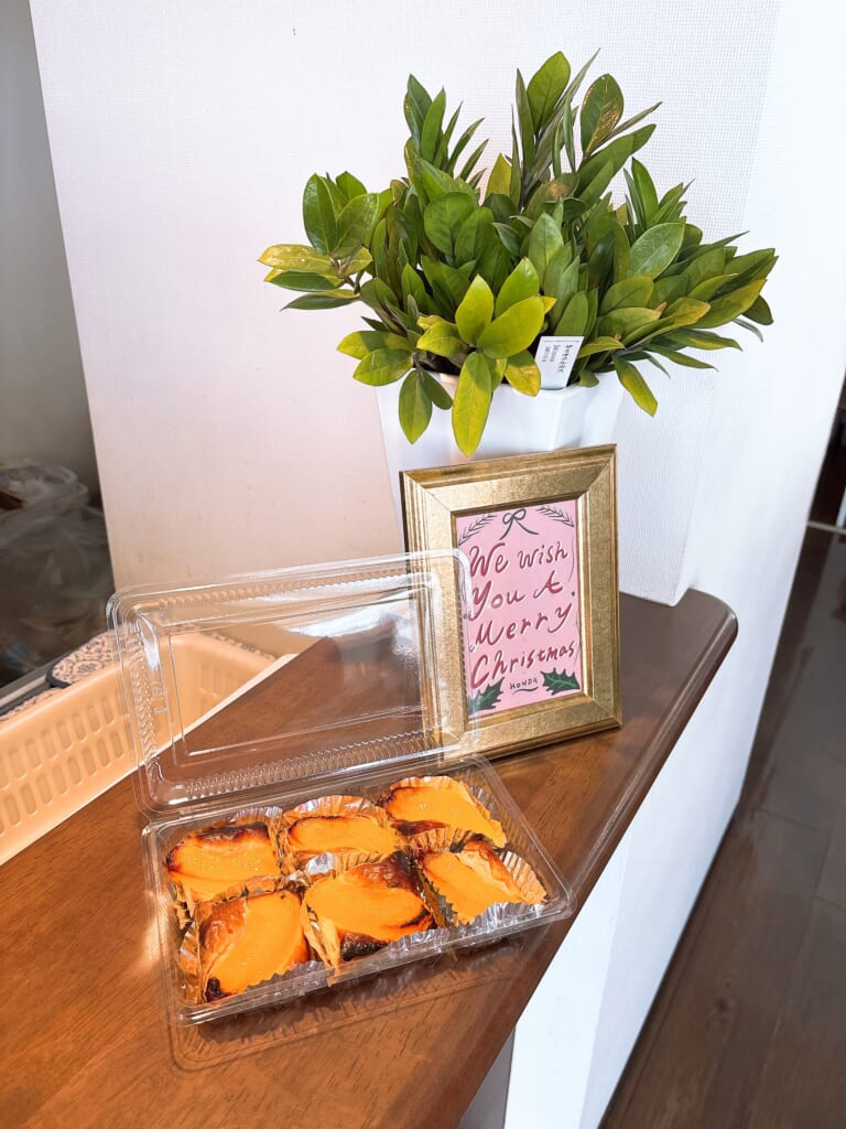 お客様からアップルパイをいただきました😊