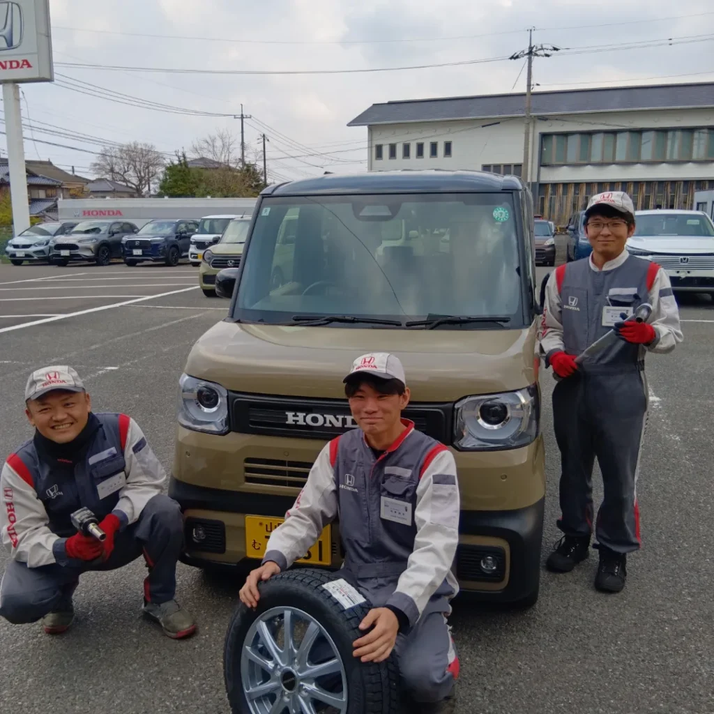 タイヤ交換実施中です🚗